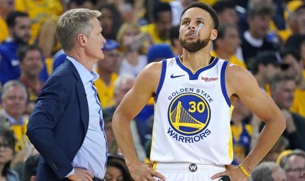 世界杯预选赛下载-科尔早换库里上场就能赢？这个顽疾不除该输还得输