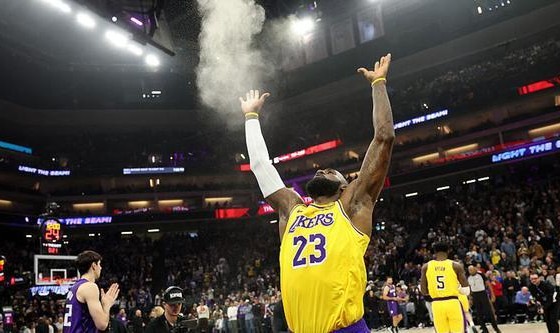 世预赛手机观看平台-雷迪克：国王本和我们一样投篮差 今晚投得太准