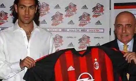 世预赛官网app下载-加利亚尼丨引以为傲的签约？——秃鹰行动