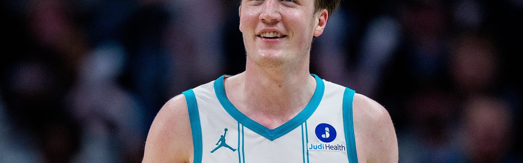 世预赛官方客户端-本赛季三分命中数Top10：克尼佩尔独一档 东契奇第二&amp;三球第三