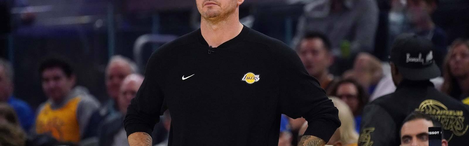 世预赛官网app下载-雷迪克开场16秒撤下范德彪，赛后称&amp;quot;只是正常交流&amp;quot;