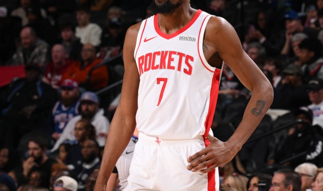 世预赛手机观看平台-两续命三分打铁+致命失误！杜兰特鏖战44分钟累瘫 轰36+7显悲凉